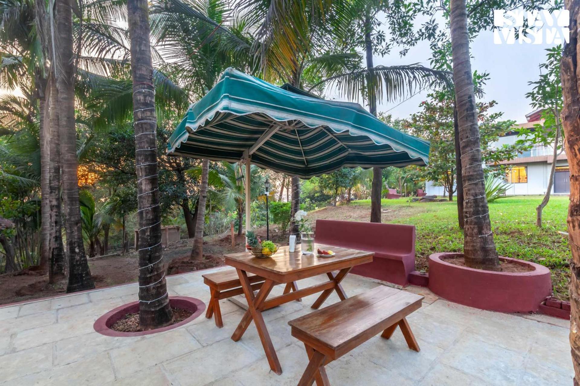 Stayvista'S Firefly Mountain Retreat - Villa With Private Pool, Gazebo & Terrace Karjat Zewnętrze zdjęcie